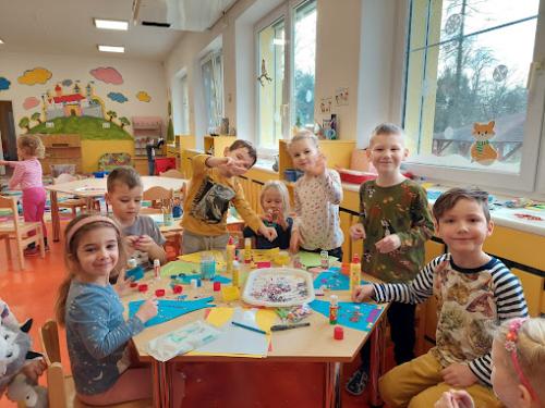 Ten dělá to a ten zas tohle